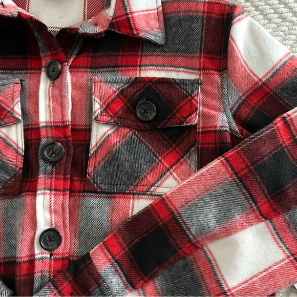 Steven Madden Cropped Boxy Plaid Jacket Size Medium - Picture 3 of 5